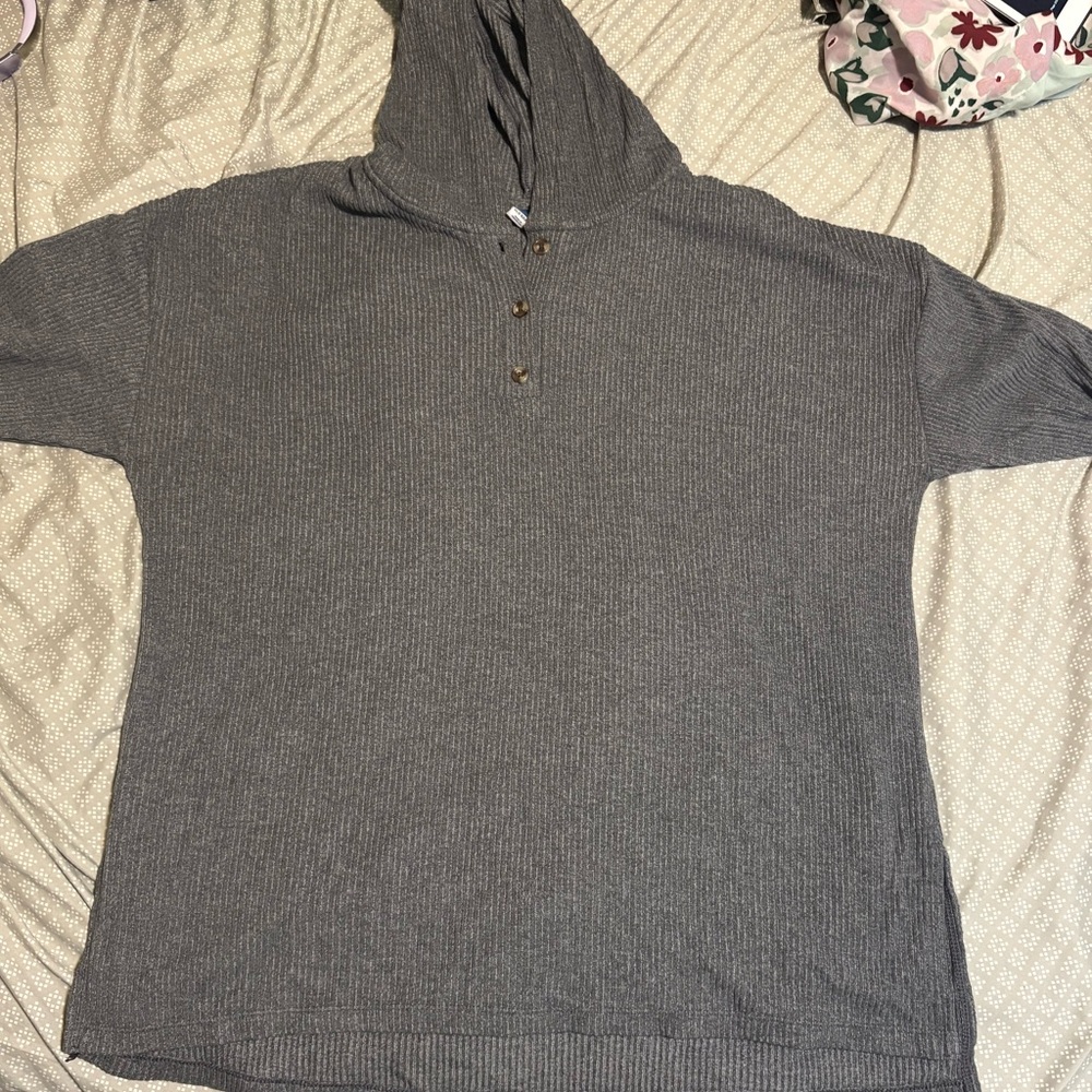 Old Navy Charcoal Ribbed Henley
